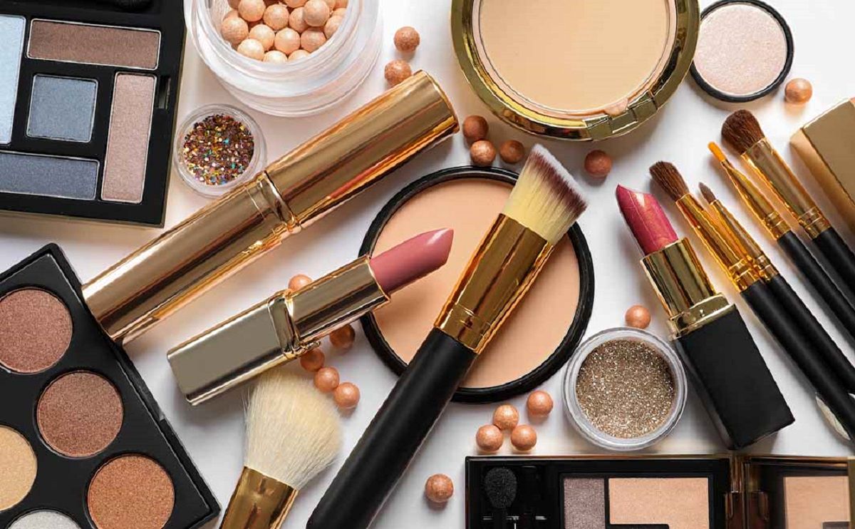 List of best selling cosmetics