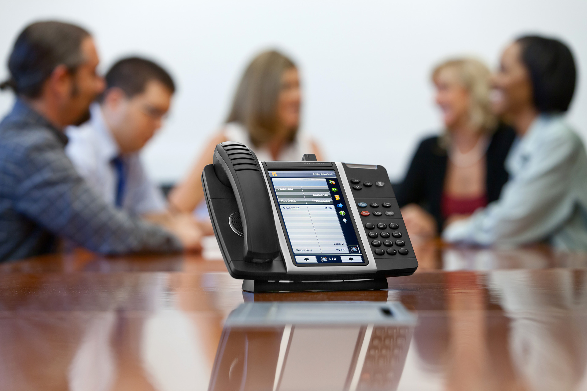 Why Most of the Businesses are switching to VOIP Telephone Providers