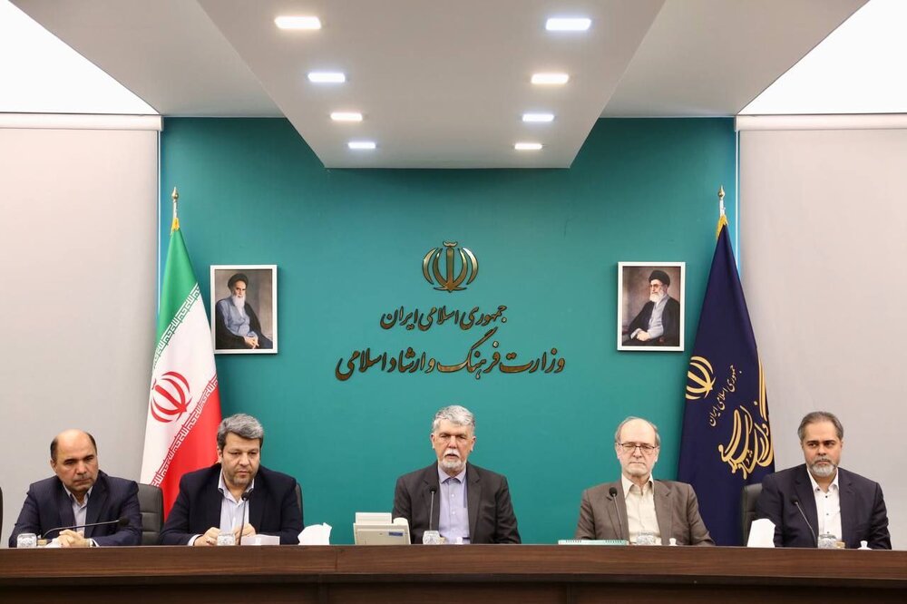 فریدزاده رسما برای ریاست سازمان سینمایی حکم گرفت فریدزاده رسما برای ریاست سازمان سینمایی حکم گرفت