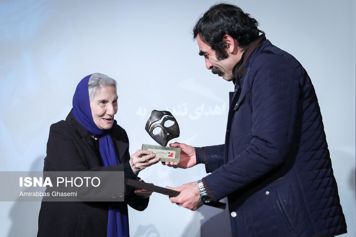 نکوداشت خسرو تئاتر ایران با وصیتی از بهزاد فراهانی نکوداشت خسرو تئاتر ایران با وصیتی از بهزاد فراهانی
